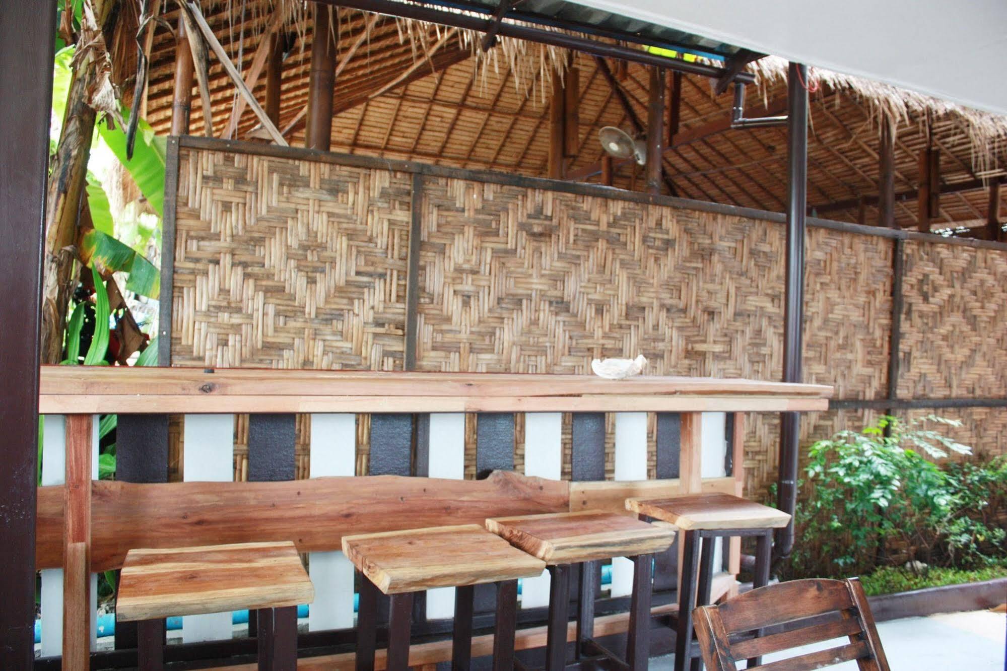 Lantern Inn Koh Lipe Exterior photo