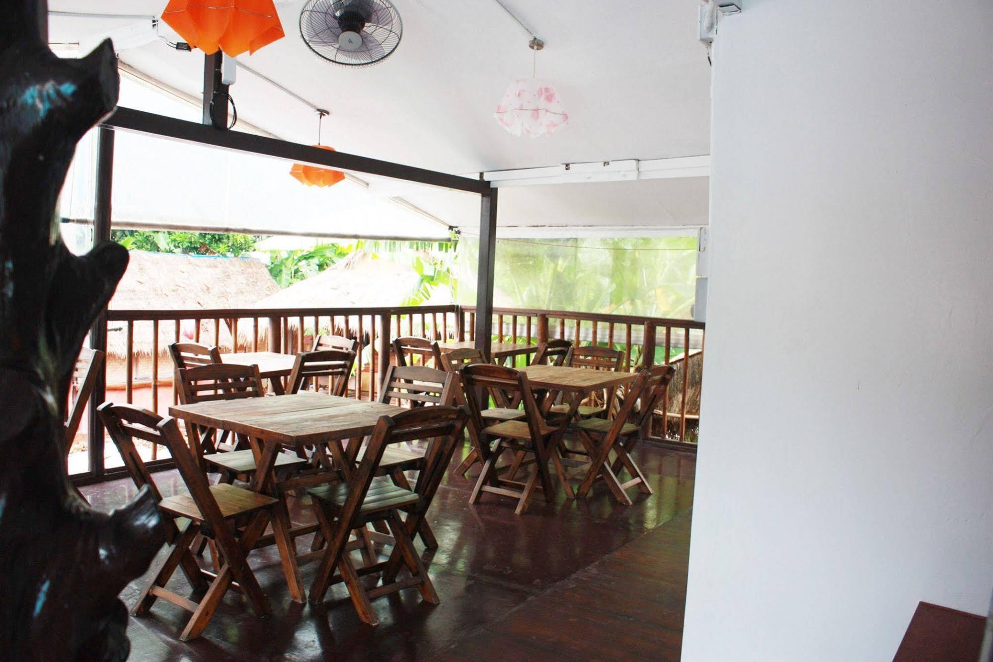 Lantern Inn Koh Lipe Exterior photo